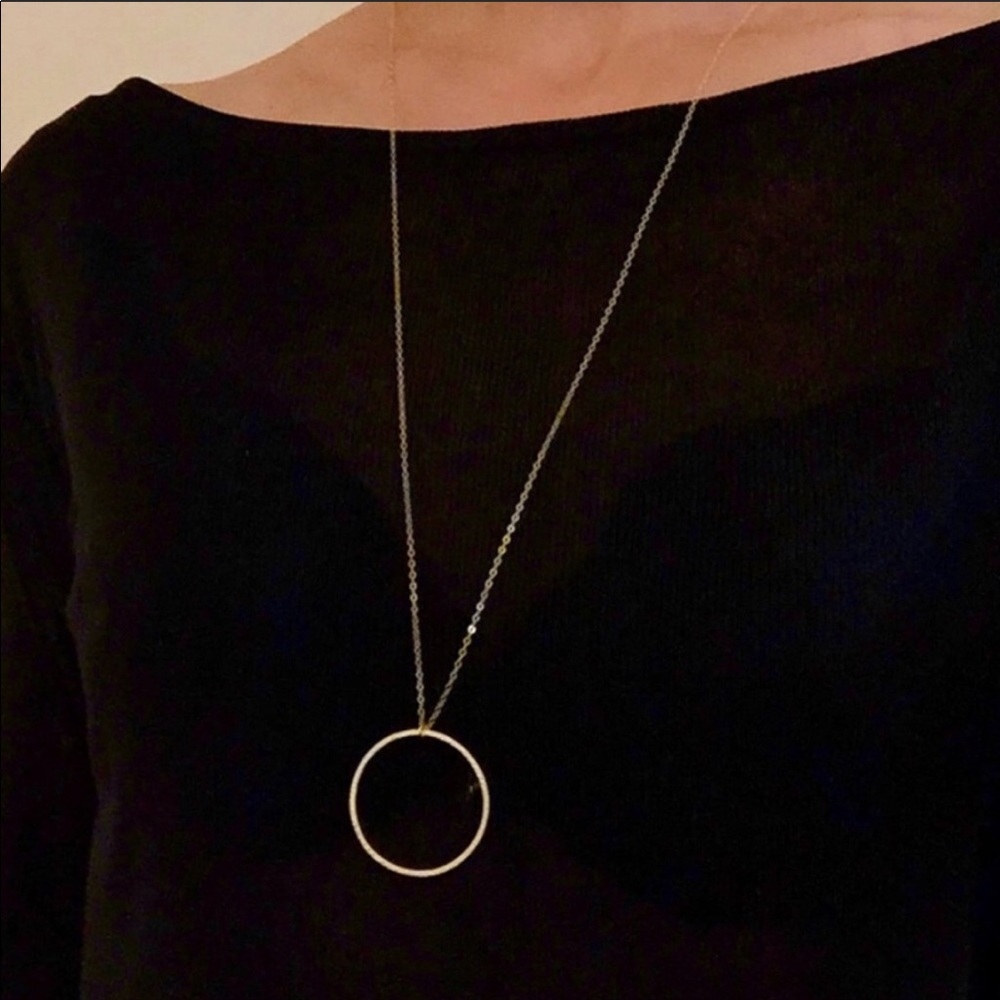 Geometric circle necklace